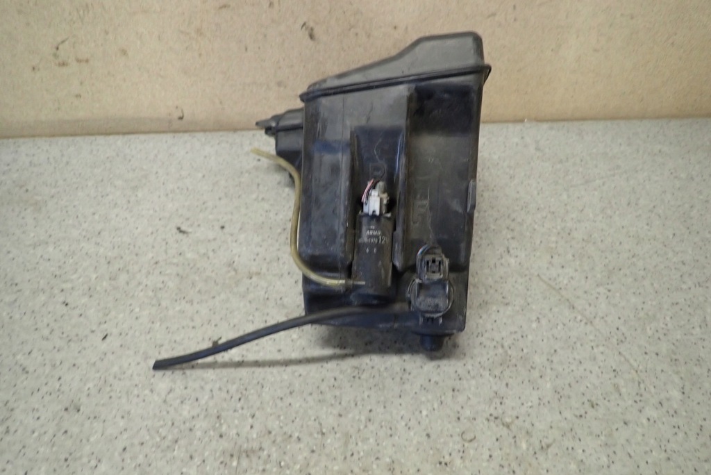 фото №5, Mazda 6 02-07 бачок омывателя с помпа