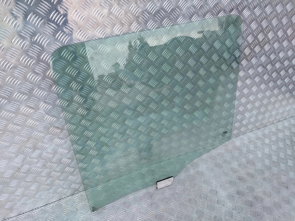 фото №3, Скло двері ліва scania r