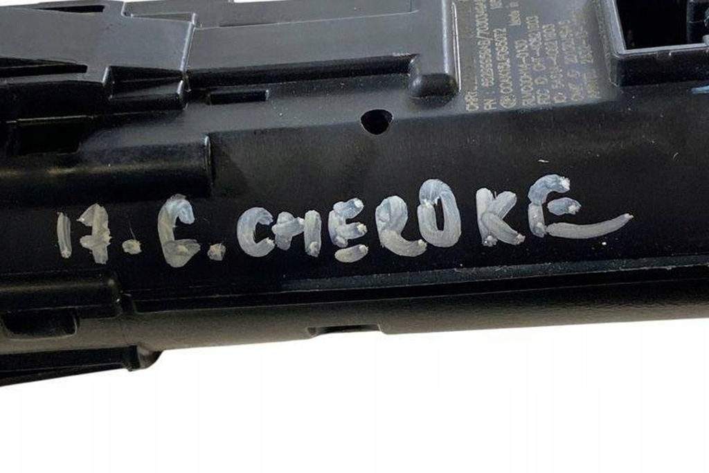 фото №8, Молдинг декоративная приборная панель jeep grand cherokee iv wk, wk2 px70007301wz 5.7l