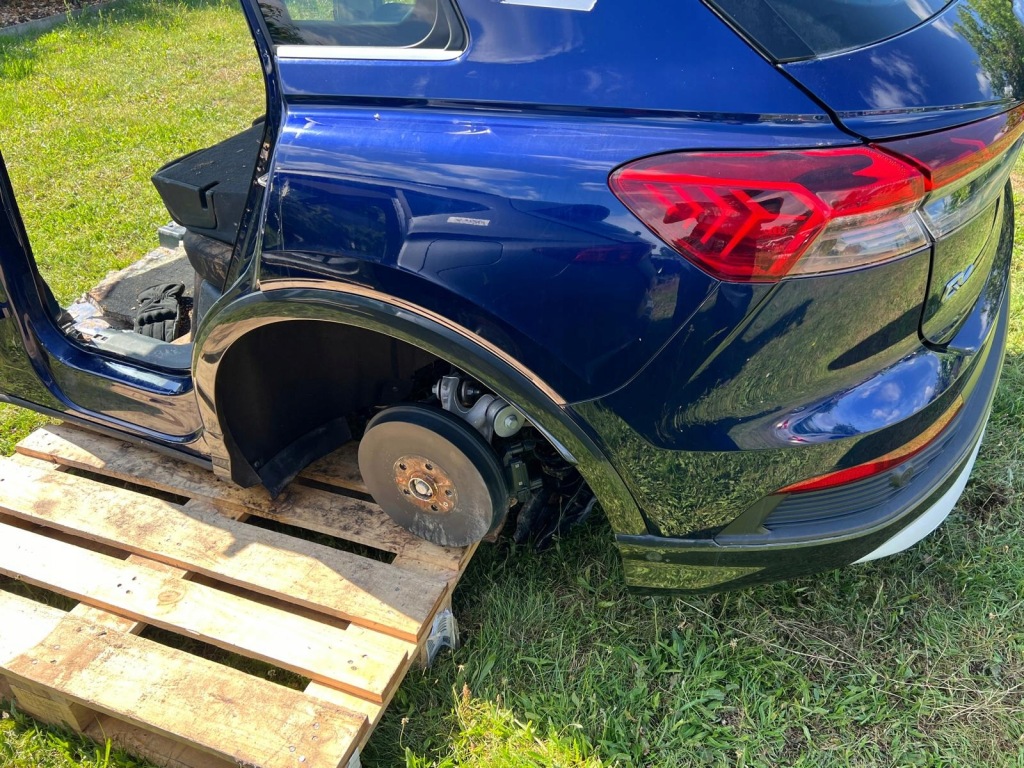 фото №5, Audi q4 e-tron задній pas крила дах кришка багажника бампер підвіска