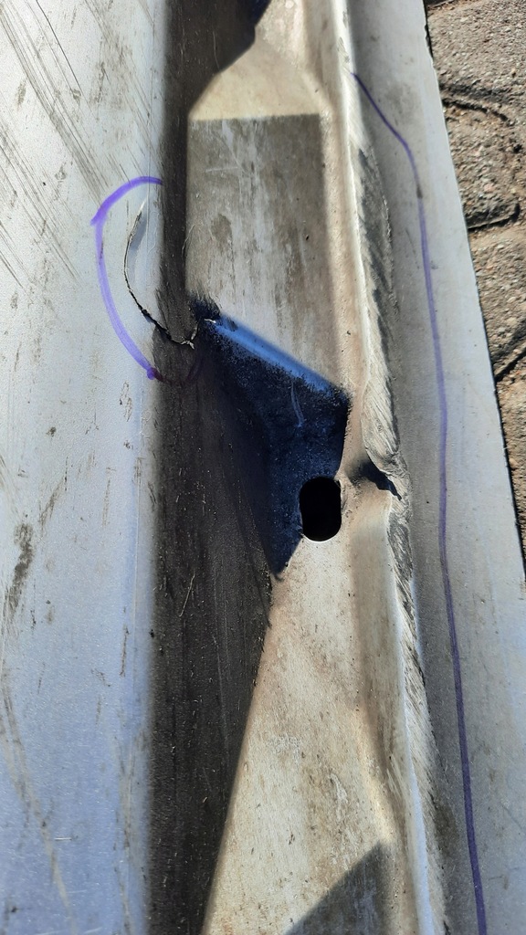 фото №6, Молдинг порог правая 30744340 volvo v70 ii lift