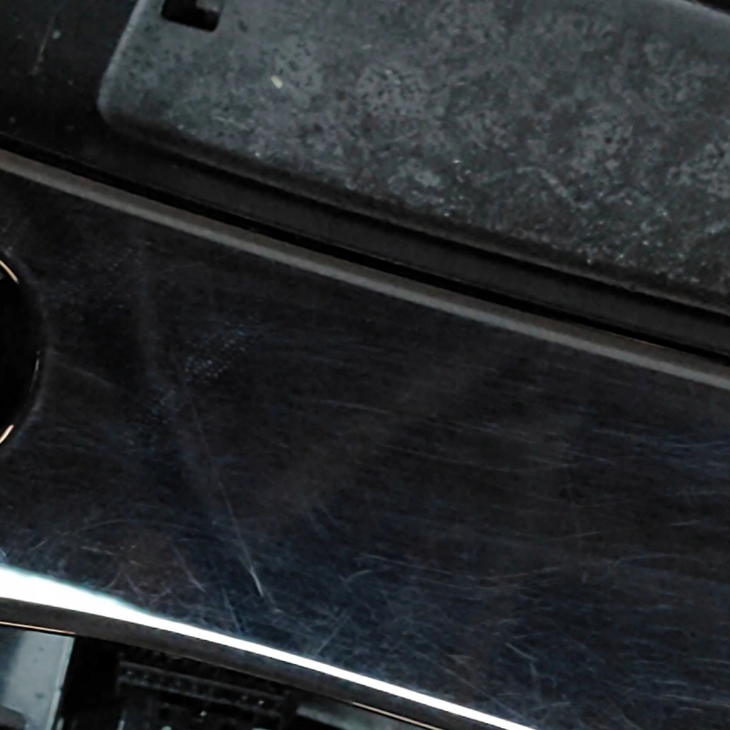 фото №10, Audi e-tron gt 2022 туннель средний