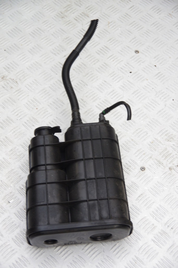 Купить Фильтр паров угольный gle 350 w166 3.5 v6 cgi