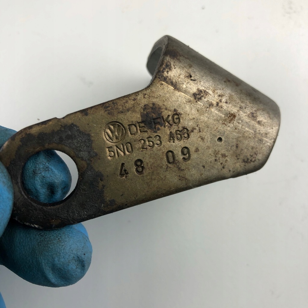 фото №11, Кронштейн кронштейн audi a3 s3 vw 1.6 tdi cay