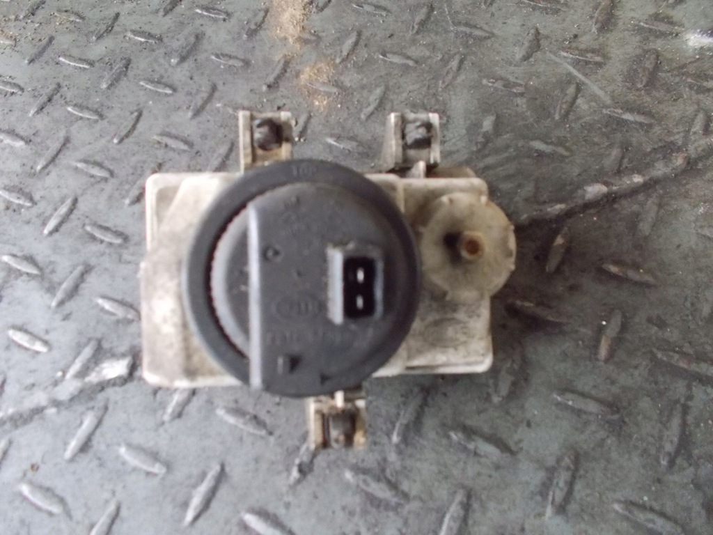 фото №2, Противотуманная фара правый vw polo 6n