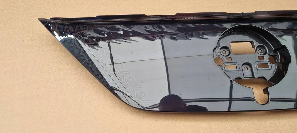 фото №2, Nissan leaf ii lift решётка радиатора решётка радиатора оригинал