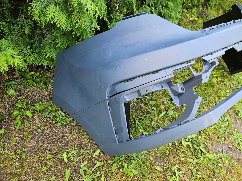 Бампер перед renault trafic iii 3 lift 21- Недорого