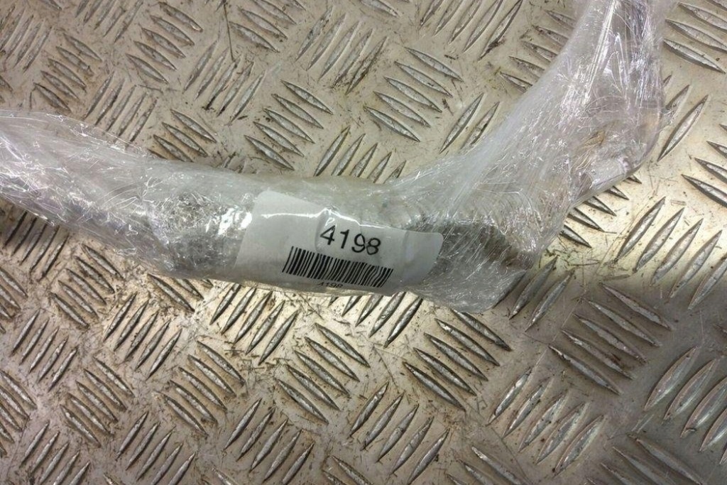 фото №9, Труба охлаждение bmw x1 f48 8687745 2.0l бензиновый 2016