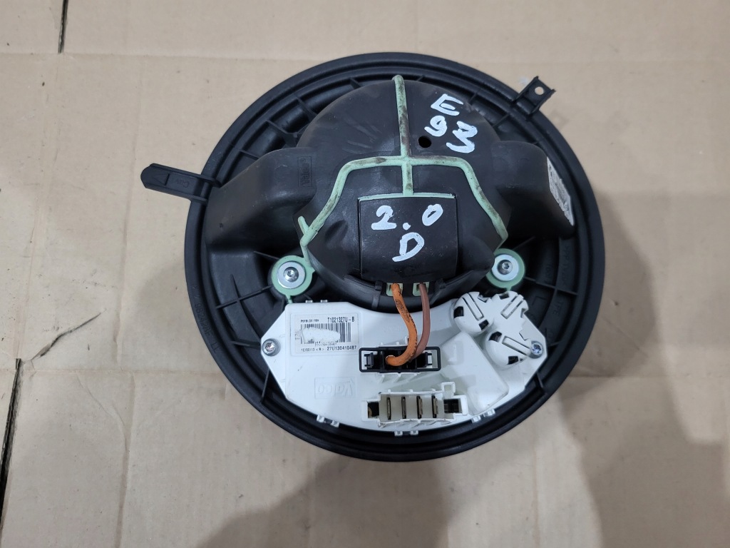 Купити Повітродувка обдув вентилятор bmw e93 2.0d 992849g