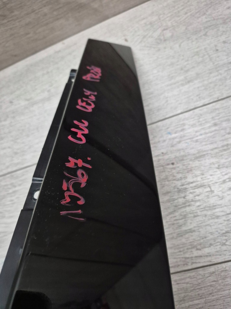 13567. mercedes glc захист стійку  лівий перед a2546900100 Недорого