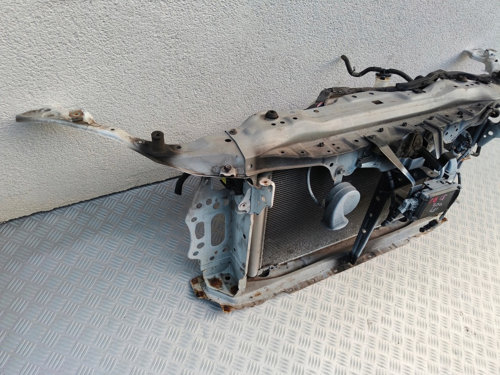 Lexus is is300 2016 ремінь перед радіатор радар підсилювач америка Оригінал