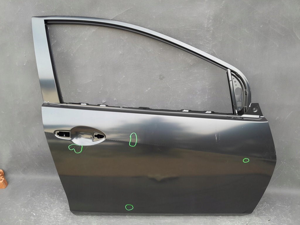 фото №1, Mazda 2 07-14 5d дверь перед передние правое oryg