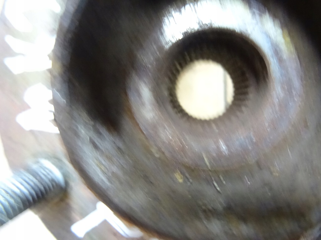 фото №6, Focus mk2 1.6 поворотний кулак правий перед