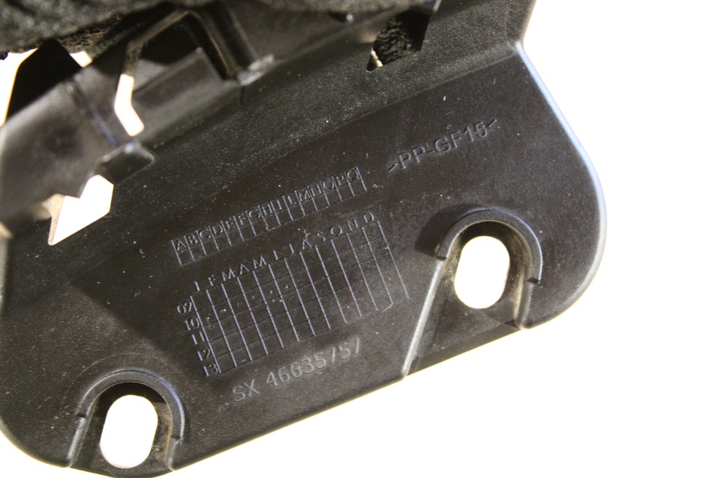 фото №2, Направляющая pod фара левый перед alfa romeo giulietta