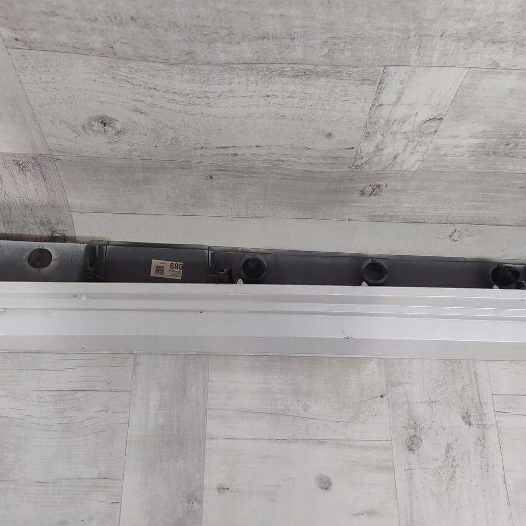 фото №8, Toyota camry viii xc70 молдинг поріг права накладка 75850-33130