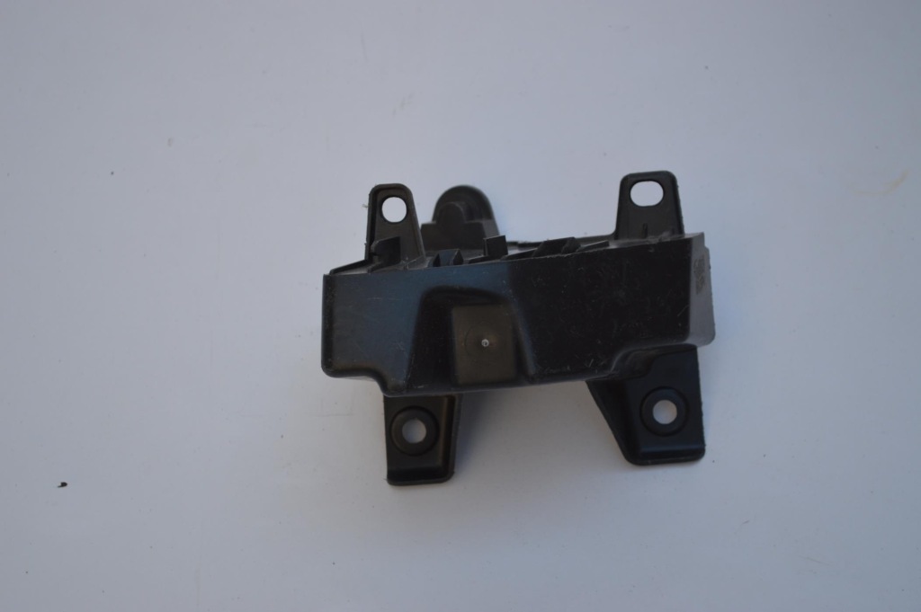 Купить Направляющая кронштейн бампера правый задняя citroen c4