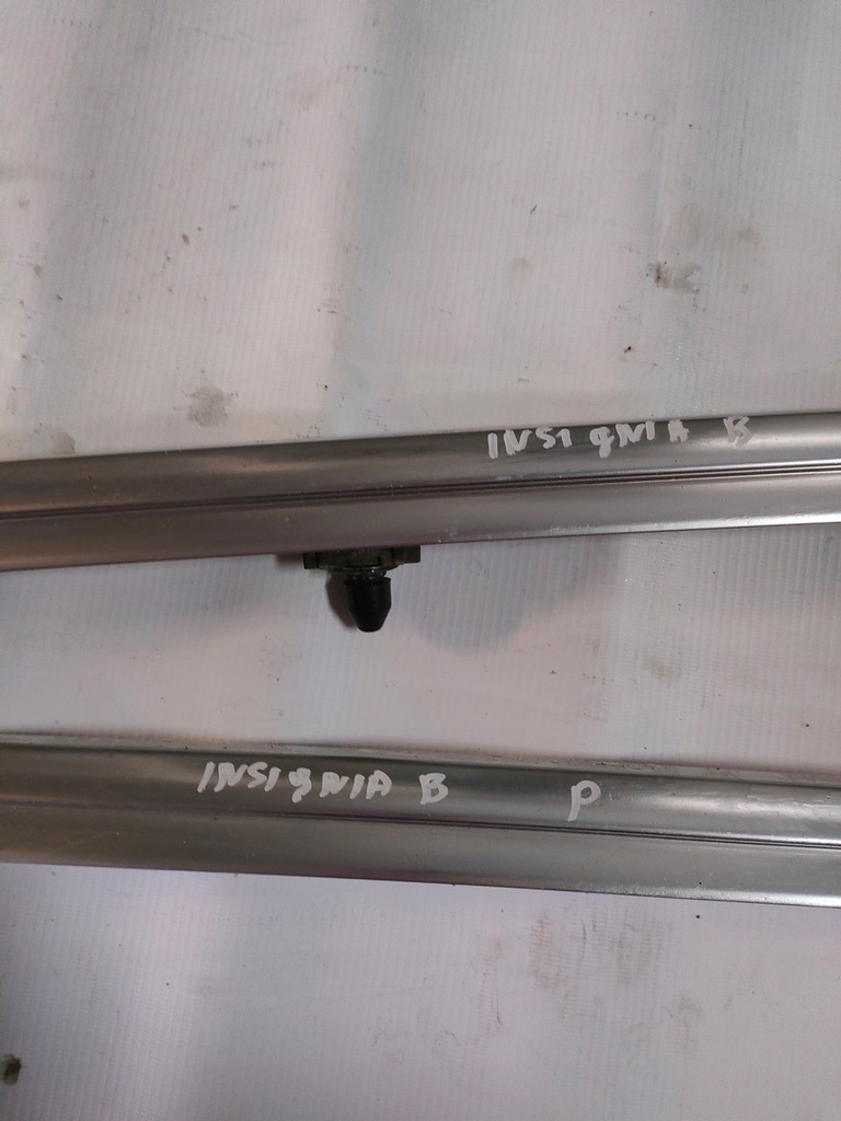 фото №13, Opel insignia b kombi рейлинги кровельные левый правый комплект