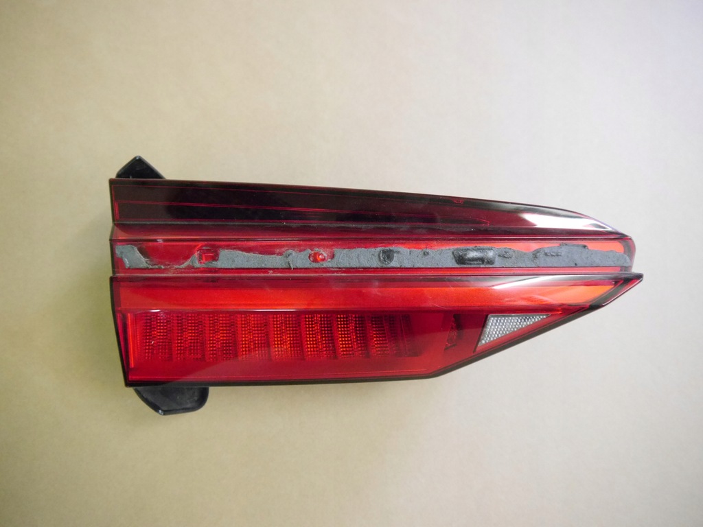 фото №1, Audi a6 c8 лампа задня led 4k5945075