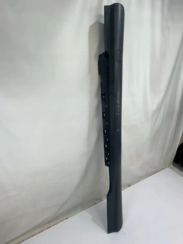 фото №5, Mercedes-benz e-klassa w207 amg молдинг поріг поріг права