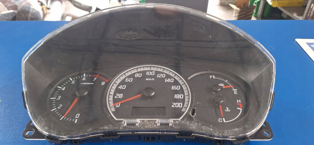 Купити Suzuki swift i 2010 лічильник / спідометр 3410072kb0