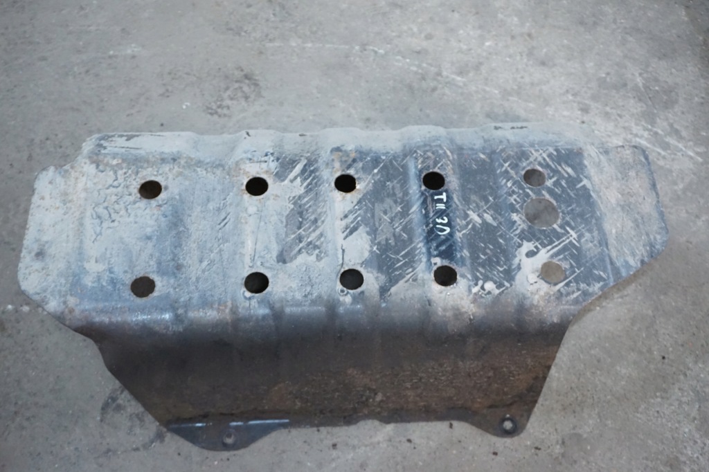 фото №1, Terrano ii maverick защита бака 2,7 2,4 3d