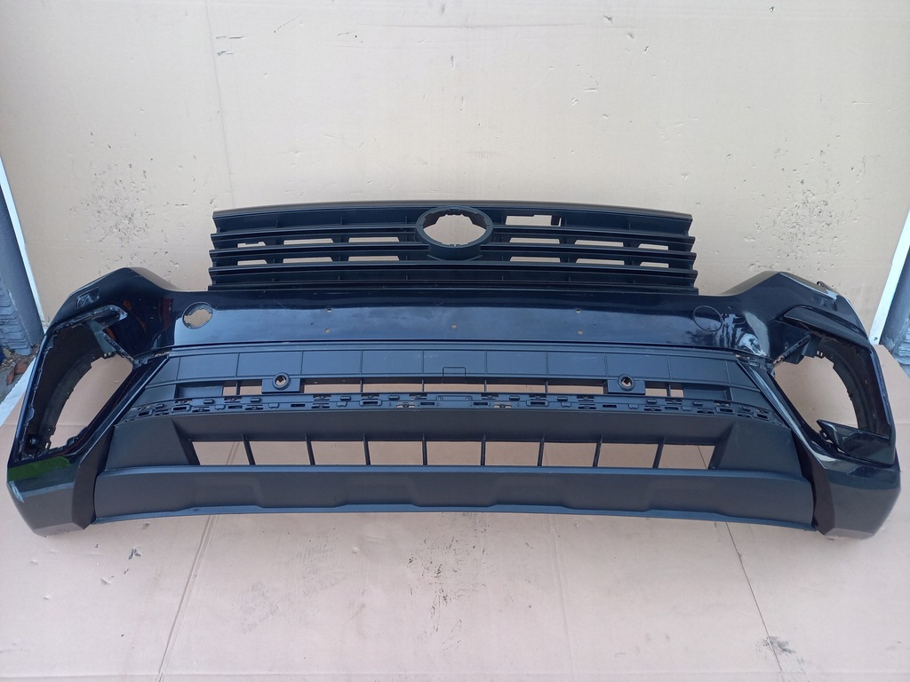 фото №4, Vw touareg iii r-line бампер передний решётка радиатора oryg!