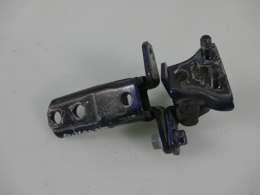 фото №1, Mitsubishi outlander ii петли дверь петля правый задняя 37e