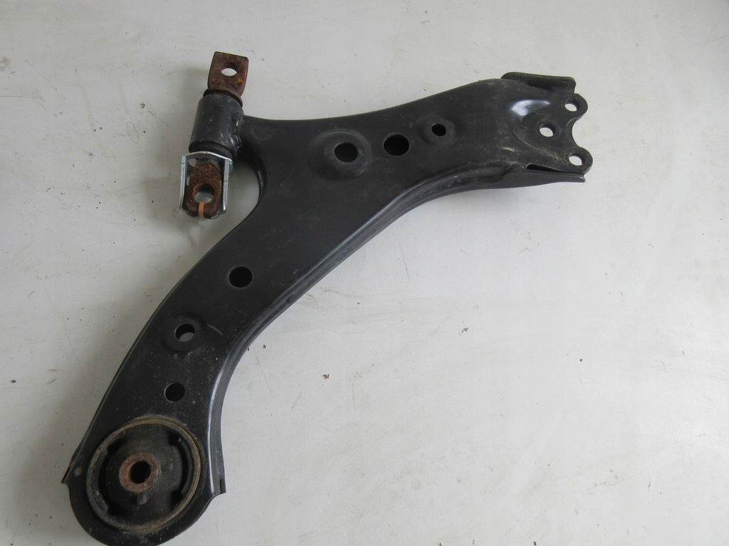 фото №1, Toyota rav4 v важіль лівий ліва перед