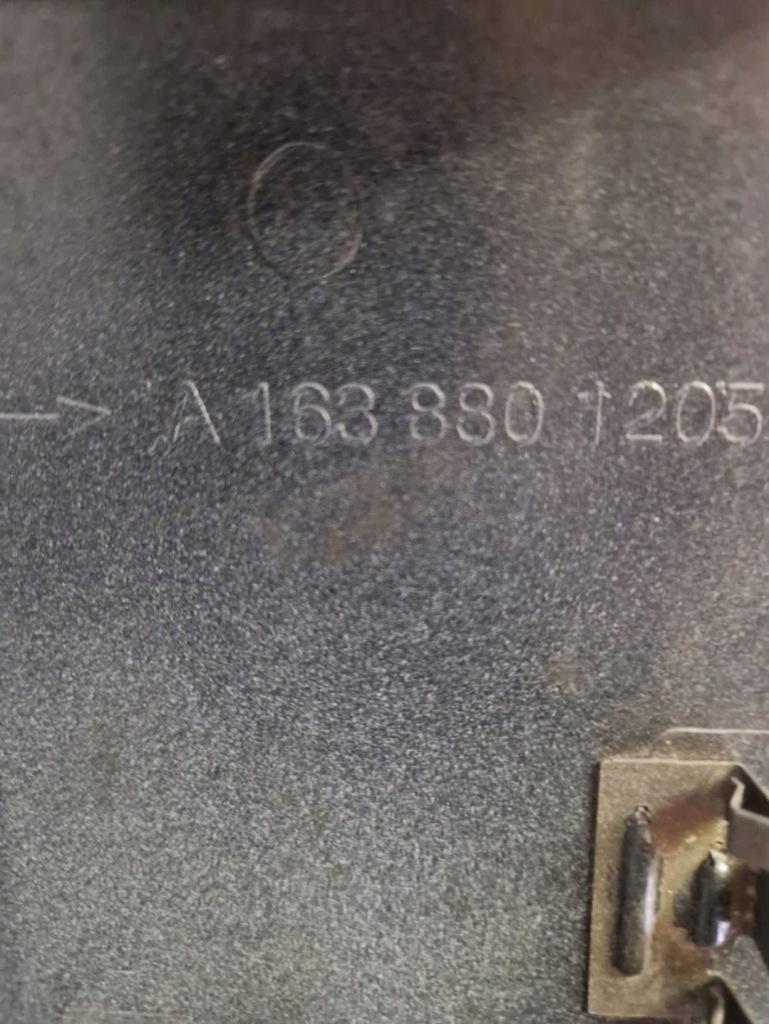 Mercedes ml заглушка фаркоп a1638801205 Оригинал