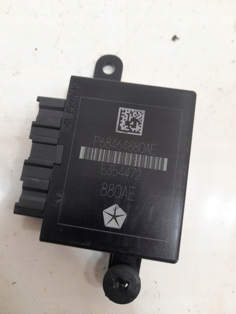 Купити Ram v 19- модуль блок керування pdc 68464880ae америка