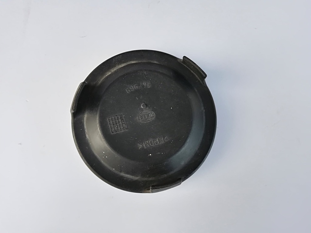 фото №1, Alfa romeo 159 заглушка лампы