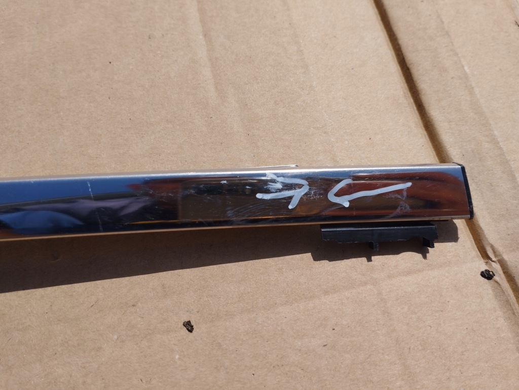 фото №9, Хром правий задня toyota camry viii 2018-