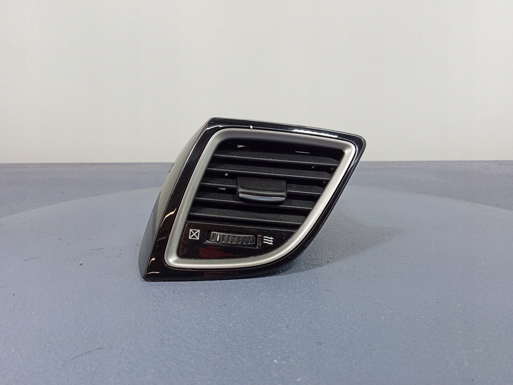 фото №1, Mazda 3 iii bm решітка обдув ліва bjs764830