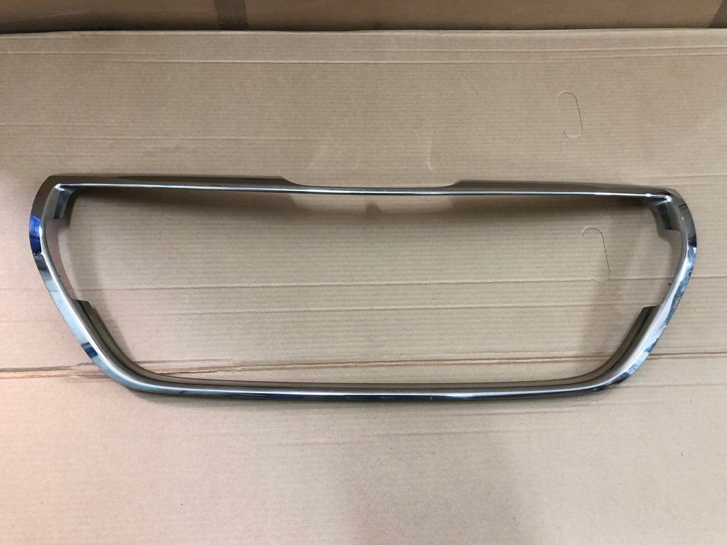 фото №1, Peugeot 208 2012- хром рамка решетка 9610529377