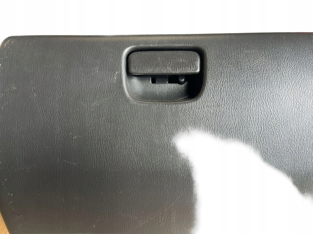 Бардачок subaru sti racing 2004 середина 0502120182 Цена