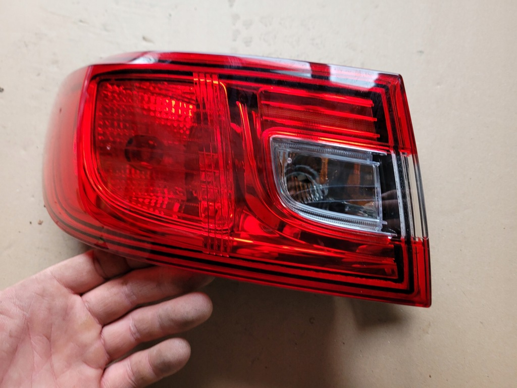 фото №2, Лампа задняя задняя левая renault clio iv 4 hb