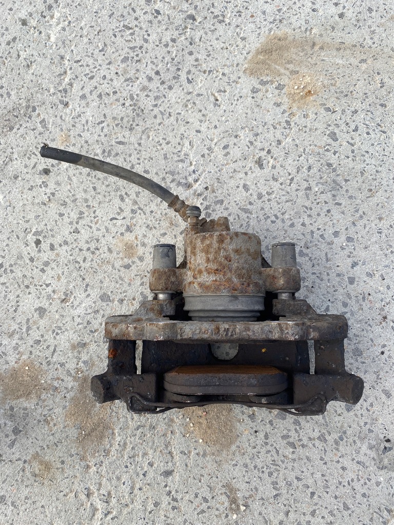 фото №3, Mazda 5 супорт лівий передній