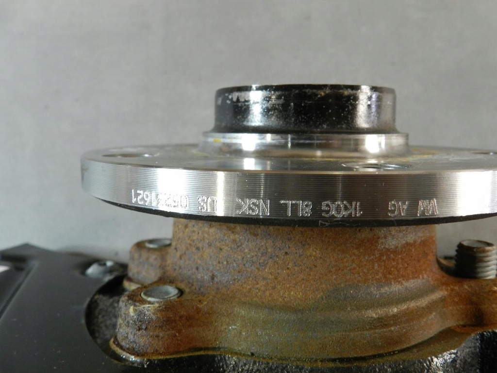 фото №5, Vw jetta 5c tdi поворотный кулак правая перед