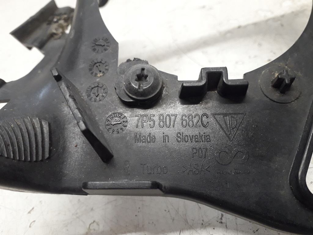 Porsche cayenne 2 2 10- решітка бампера правий перед 7p5807682c Доставка