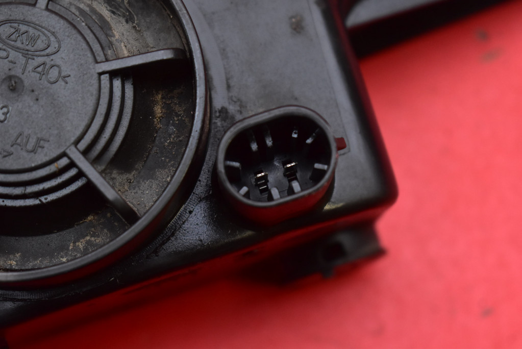 Противотуманная фара левый перед передний 24407174 opel zafira a 99-03 с Разборки