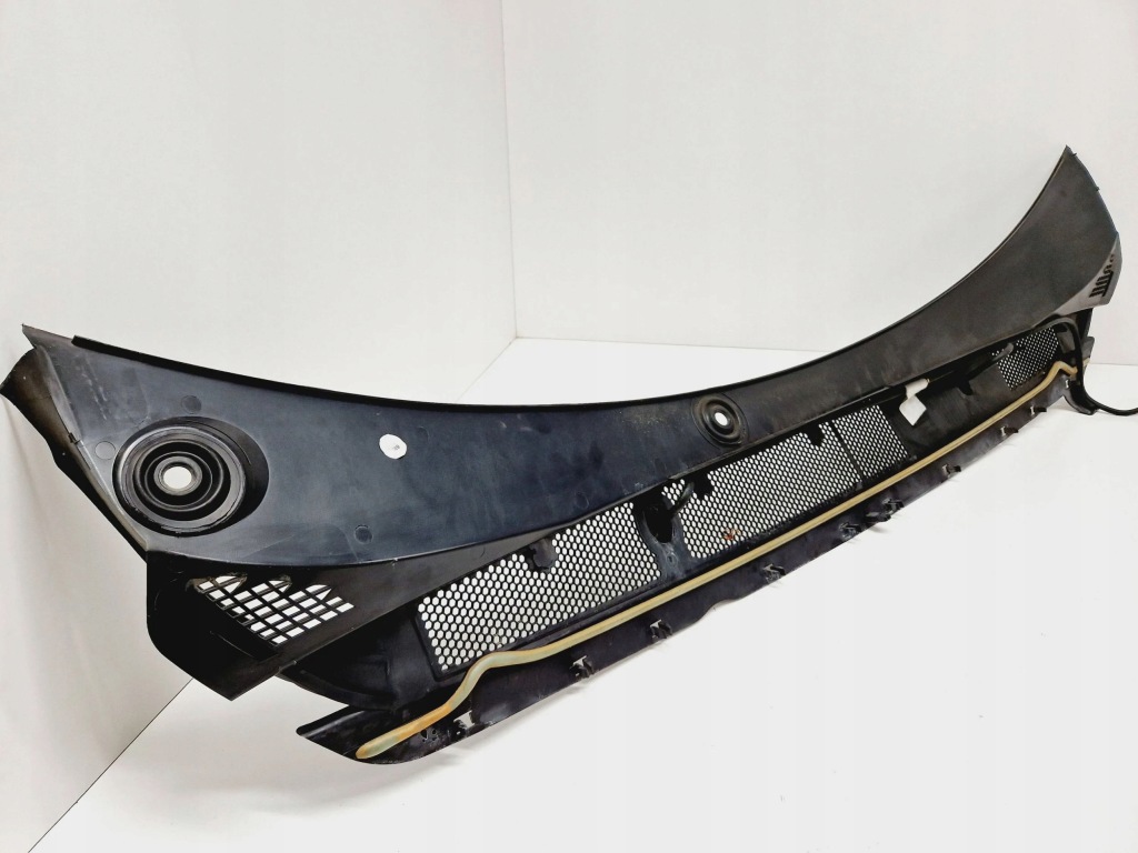 Peugeot 308 2014 жабо передні Київ