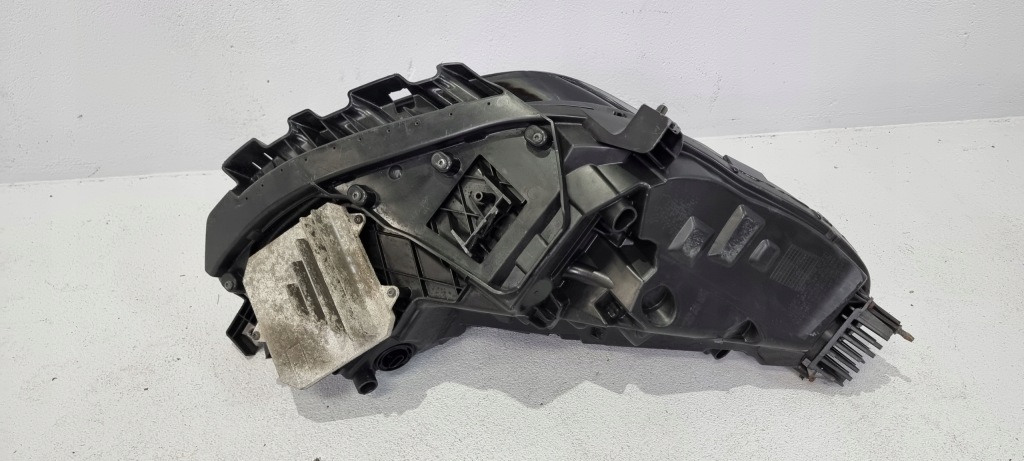 Фара левый перед передняя tesla 3 full led 17- Доставка