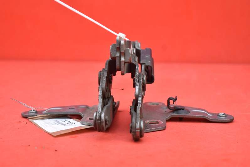 фото №4, Петля петли капот seat toledo 3 iii 06r