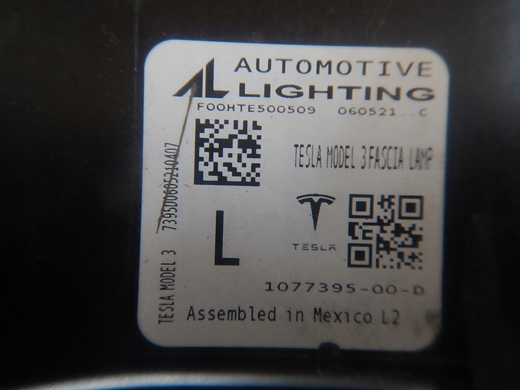 Tesla 3 лівий протитуманна фара led drl 1077395-00-d Недорого
