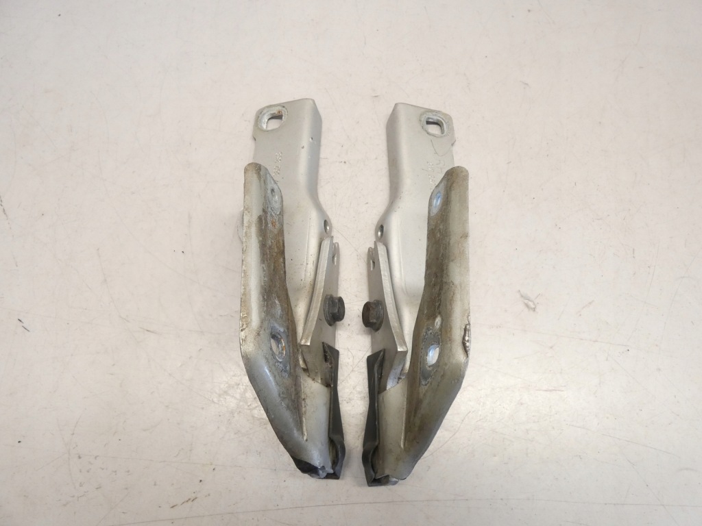 фото №1, Петля петли капот omega b lift 99-03 z157 комплект 2szt.