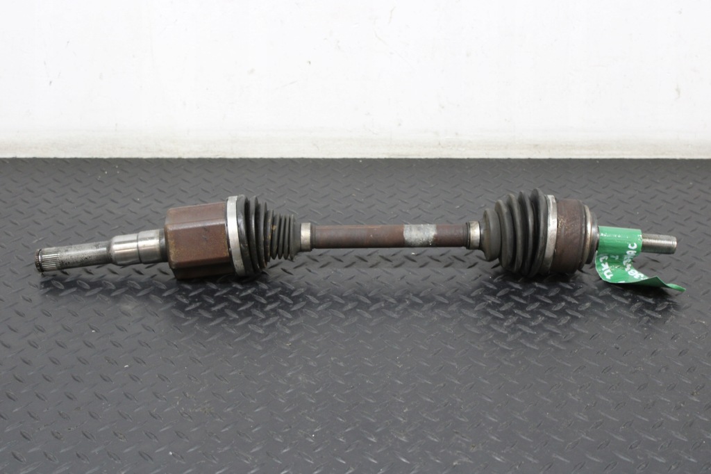 Купити Привідний вал półośka ліве перед ford kuga mk3 st-line lx67-3b437-bac