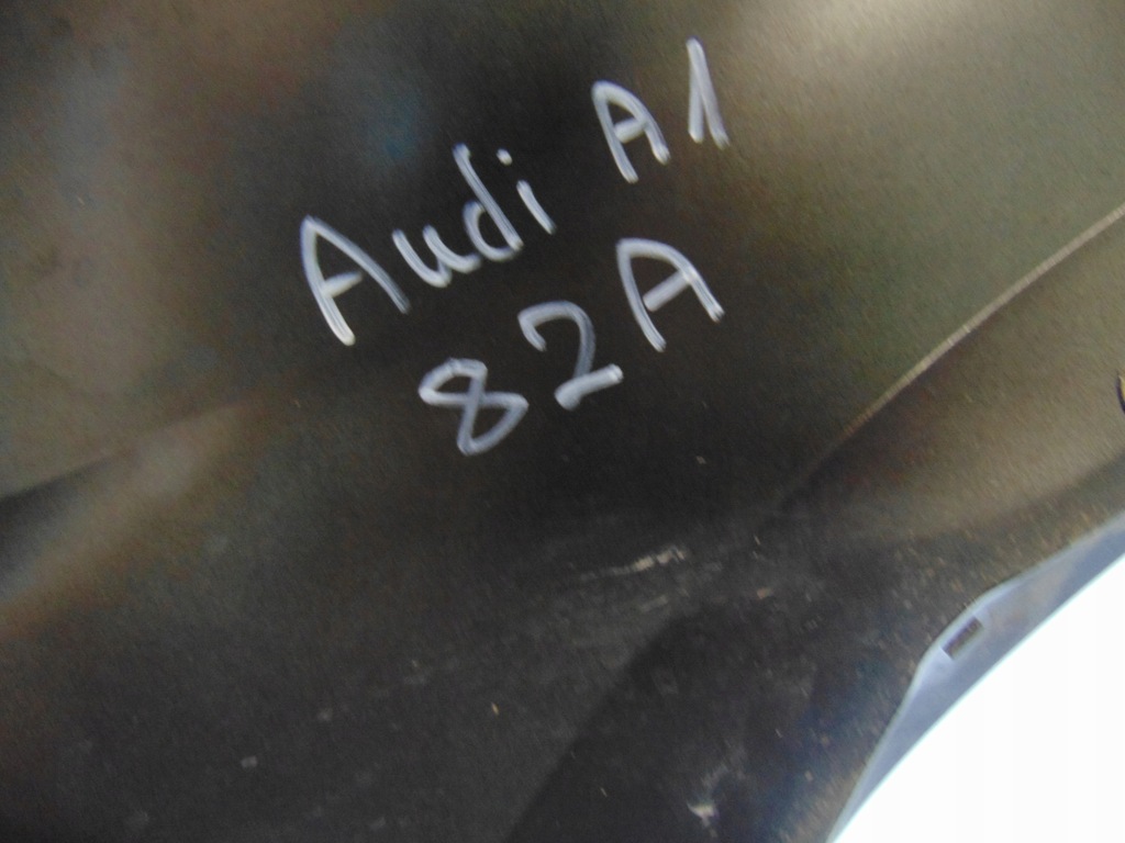 фото №11, Крыло правый перед audi a1 82a821106 чёрный металлик