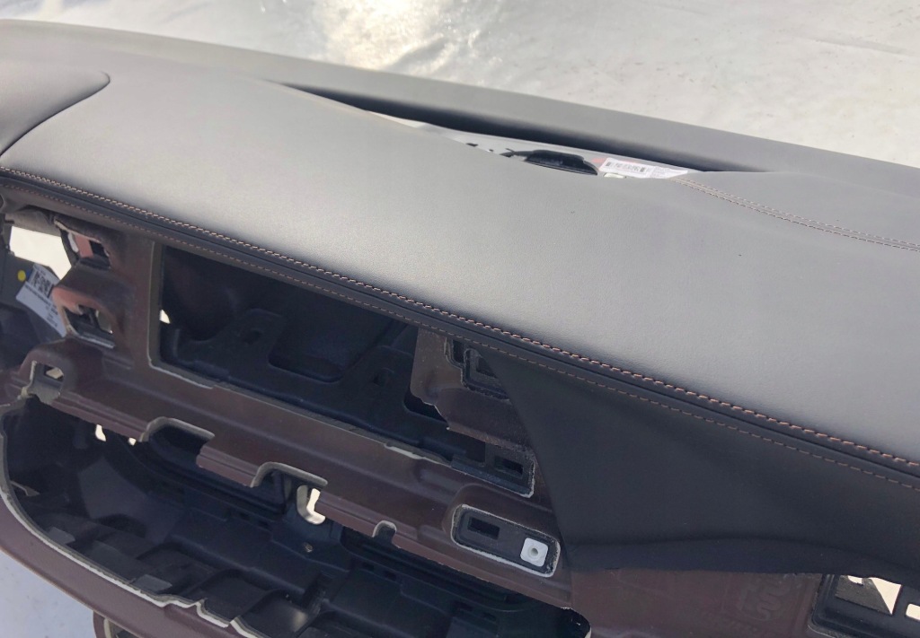 фото №5, Alfa romeo stelvio панель приладів консоль подушка безпеки подушки безпеки повітряні ремені pas !