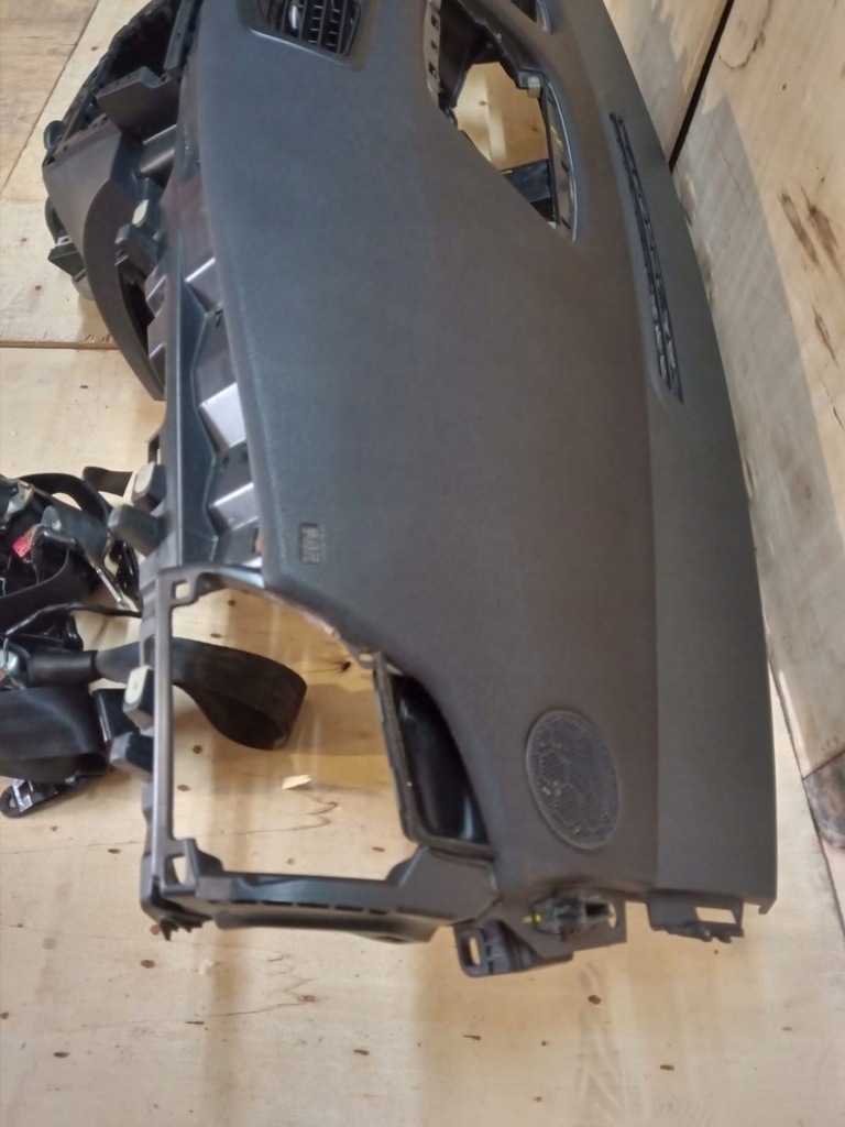 фото №4, Консоль панель приладів подушки безпеки ремені renault fluence 09-12