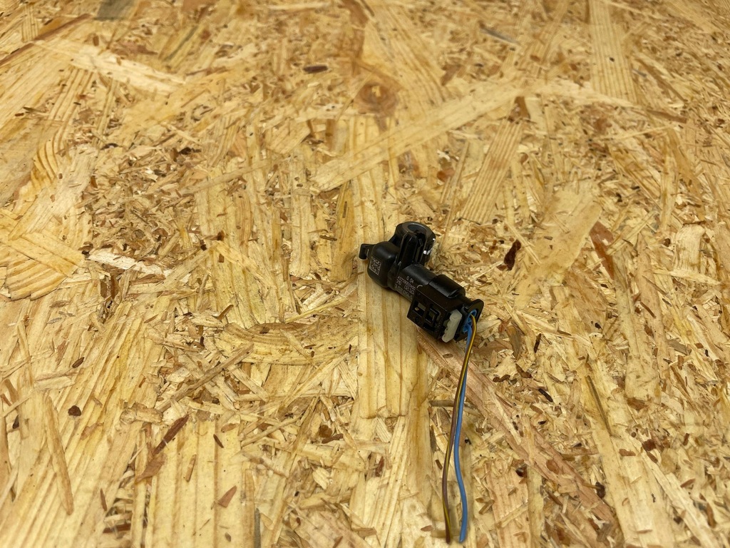 фото №8, Датчик удара ударный штекер mercedes w206 w223 w177 a2239052400